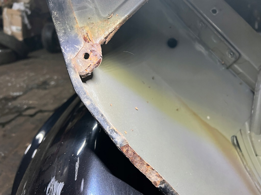 фото №9, Bmw z3 e36/7 lift бампер крила підкрилок гумовий елемент заливної задня комплект 303