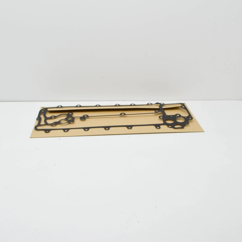 фото №2, Прокладка кришки двигуна audi r8 4s 07l103161j