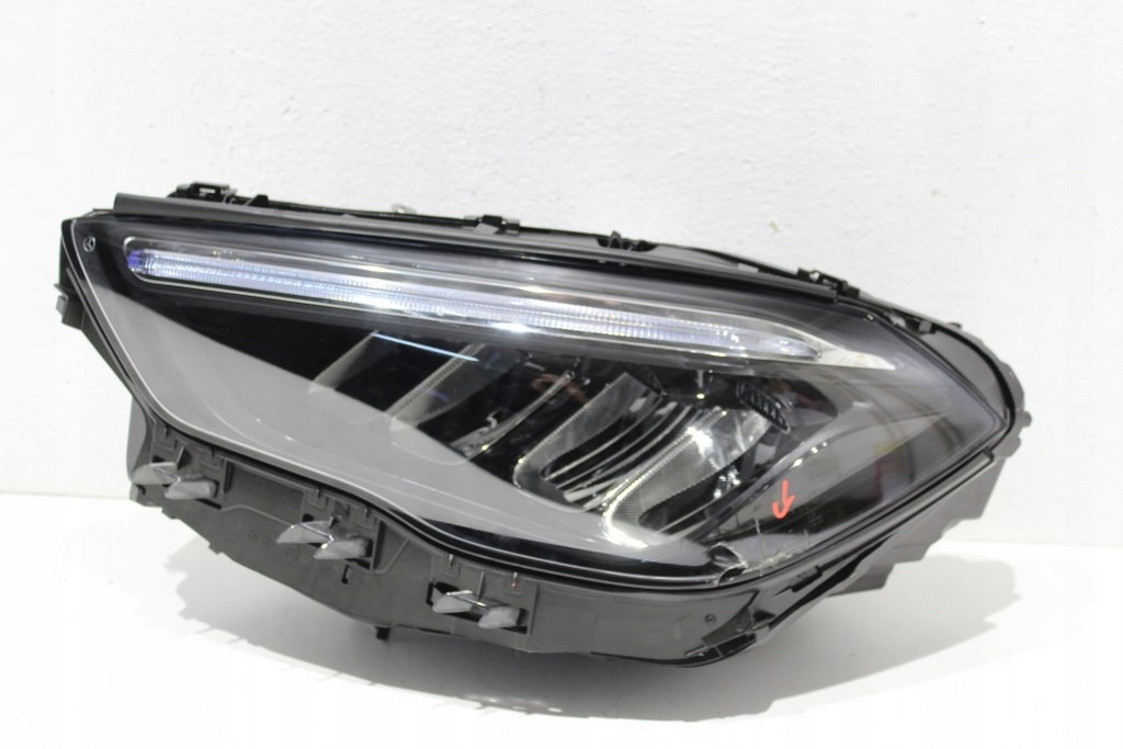 Купить Mercedes gla 247 рестайлинг  full led performance фара левая