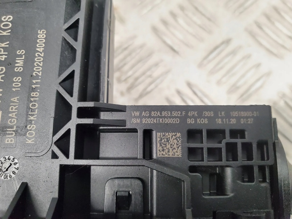 фото №9, Audi q3 f3 82a953502f перед сторона левая панели управление, переключатели