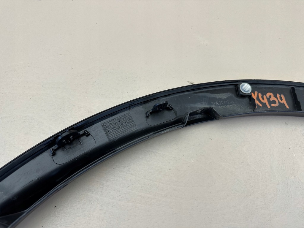 фото №12, Toyota c-hr chr 16r- молдинг крыла левый задняя левая задняя