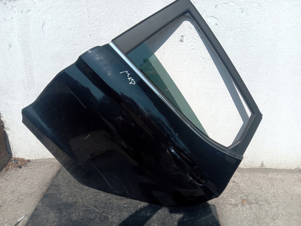 фото №1, Ford fiesta mk8 дверь левый задняя левая задние