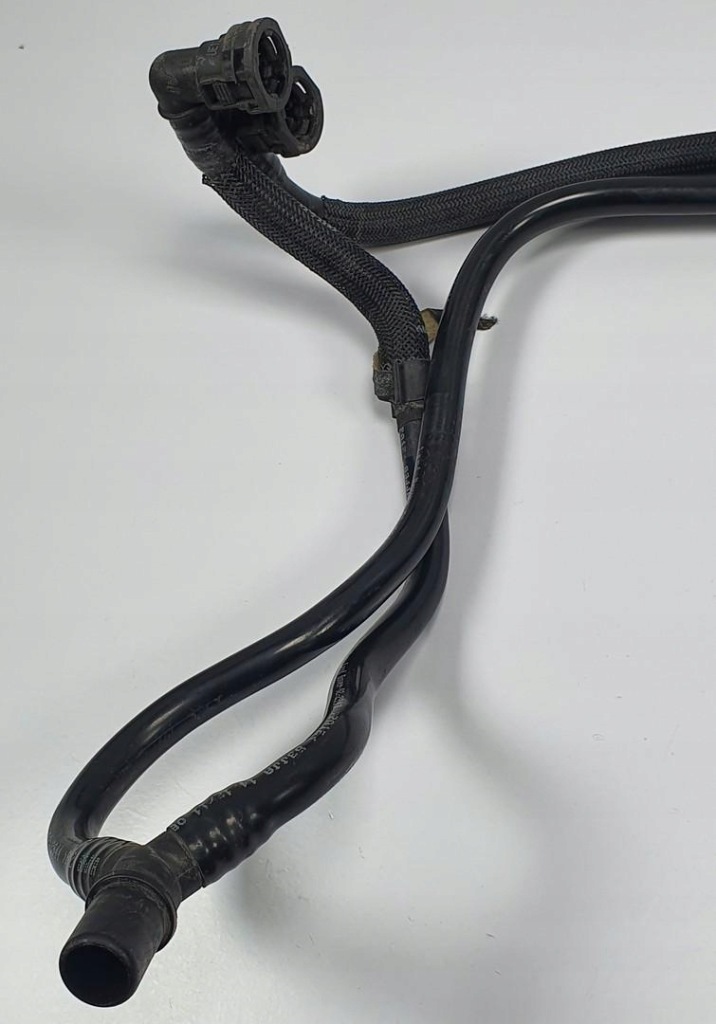 Патрубок труба води range rover 3 l322 5.0 v8 92-2944 Ціна