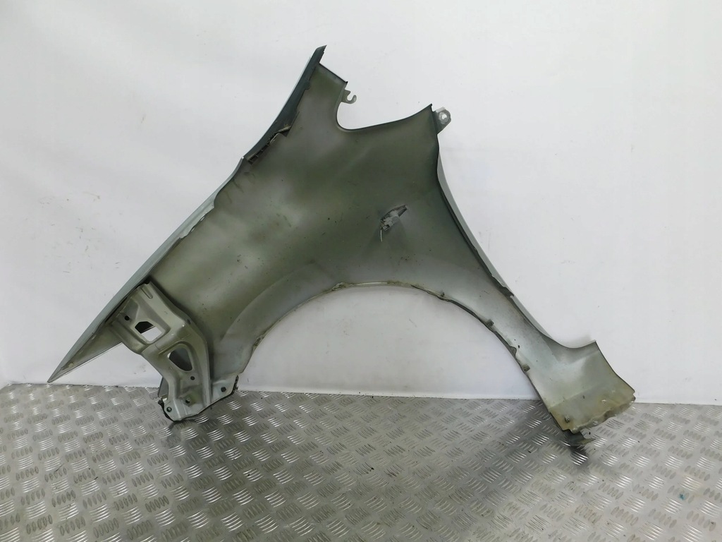 фото №8, Крыло перед передний правый auris i 07-