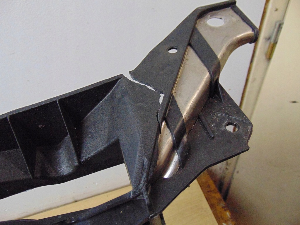 фото №9, Усилитель передний pas передний audi a4 b9 8w0805594