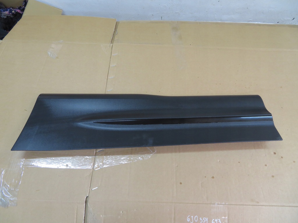 фото №1, Gla glb w247 молдинг дверь левый задняя a2477370600