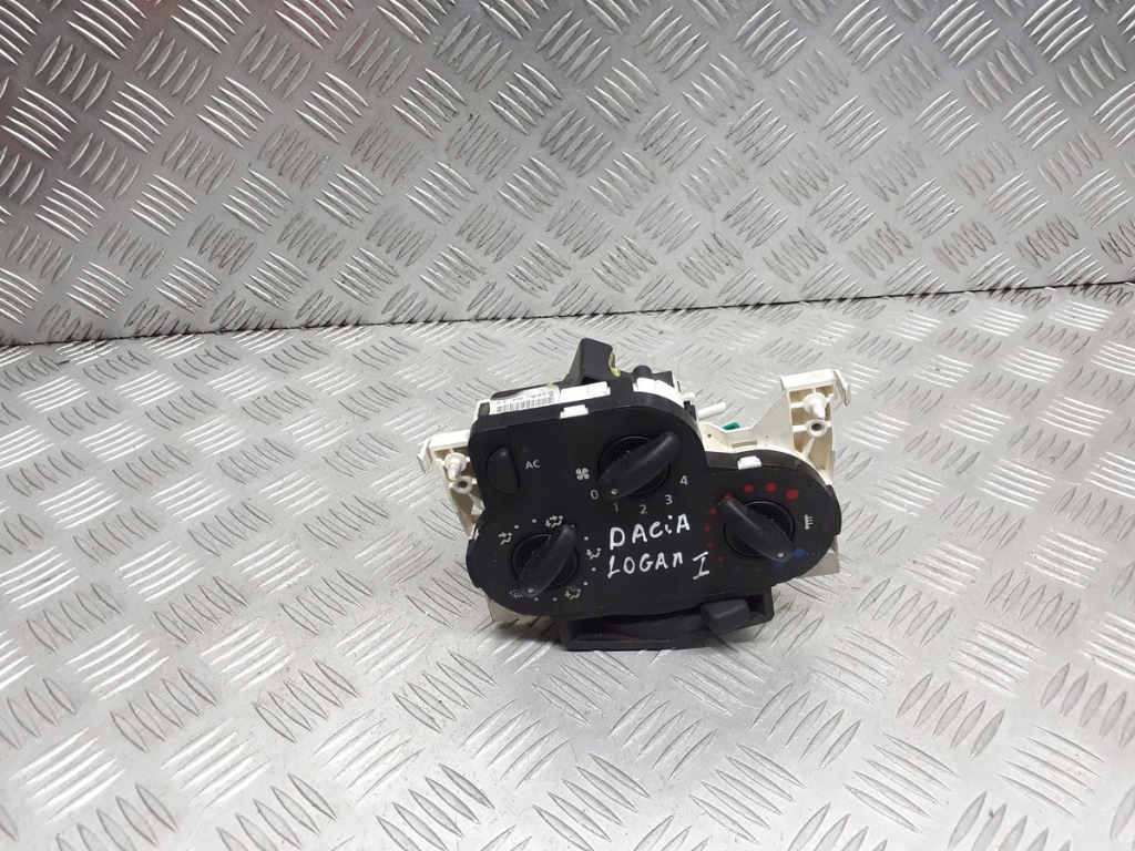 фото №1, Панель обдув dacia logan i 69570001