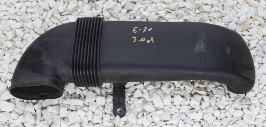 фото №1, X5 e70 x6 труба впуск воздухозаборник канал воздуха 7799364