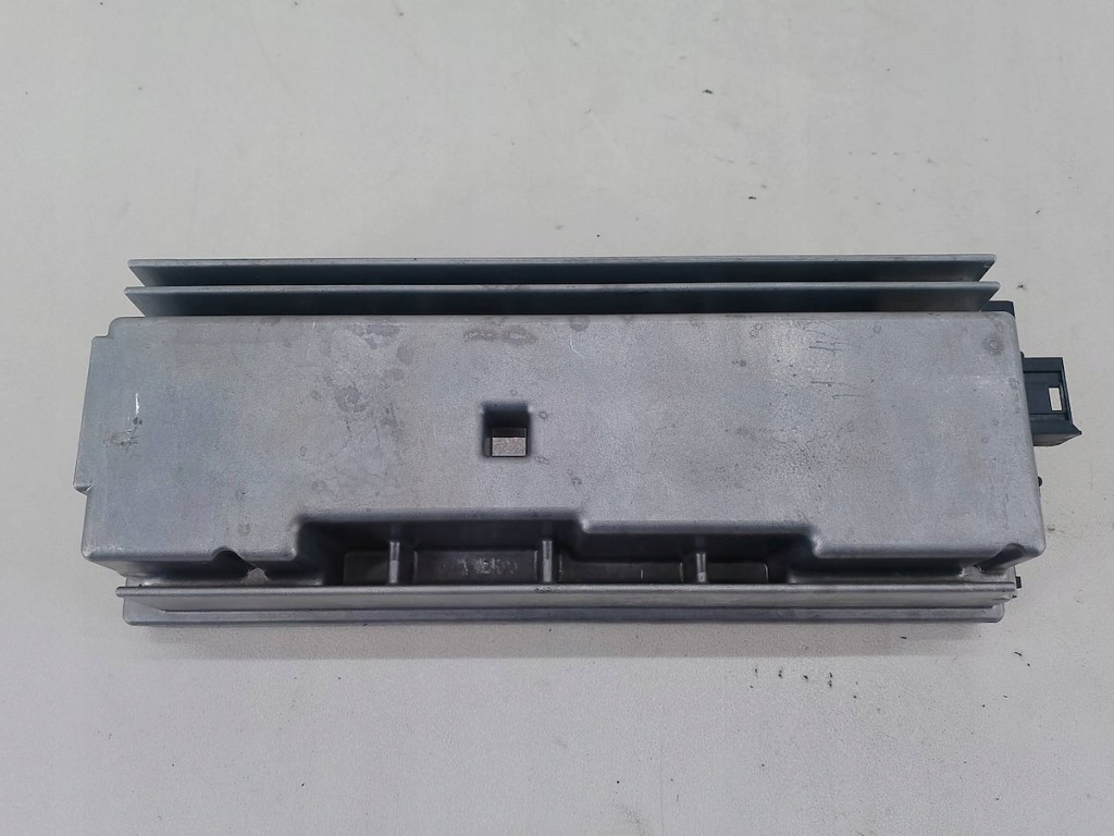 фото №1, Усилитель bmw seria 7 f01 9221431 amp-toplr02