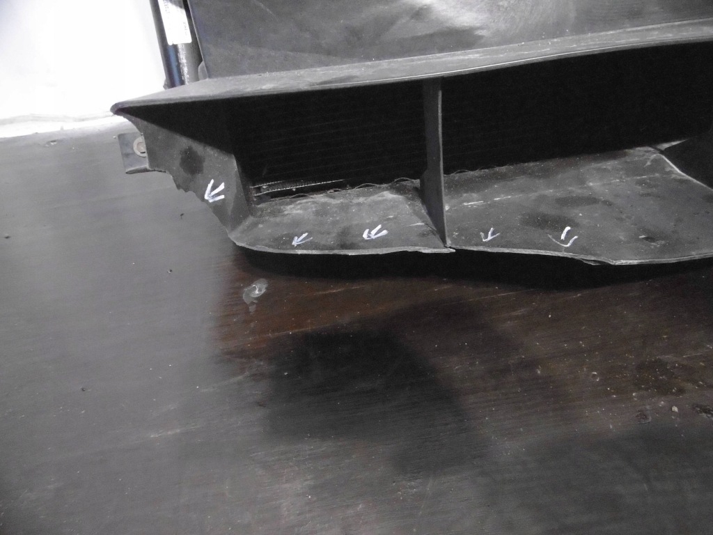 Комплект радиатор жалюзи воздуховод воздуха maserati levante 670149347 с Разборки