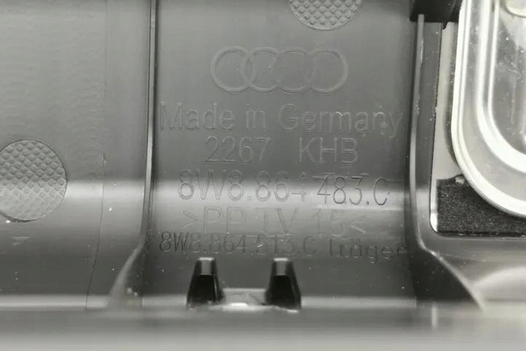 фото №7, Защита замка крышки audi a5 cabrio f57 8w8864483c 2.0l дизель 140kw 2017