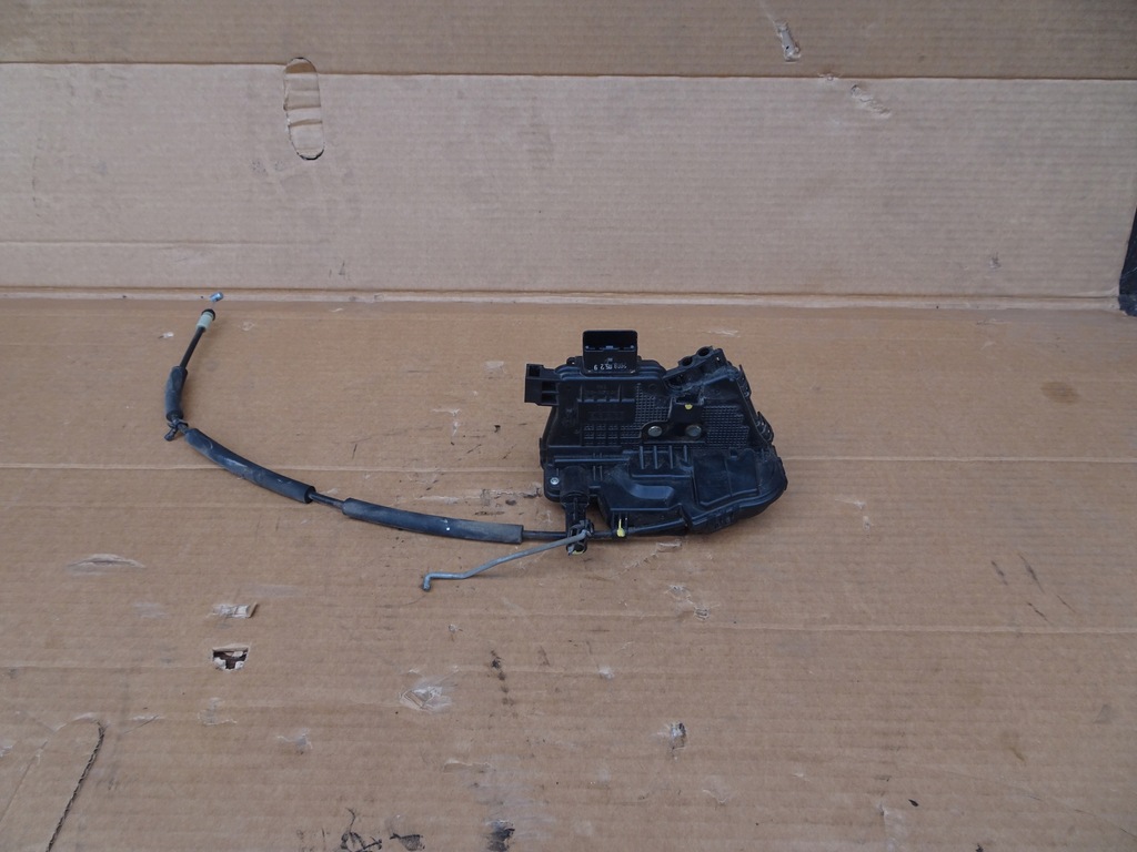 фото №1, Kia soul i замок правый перед europa 6 pin