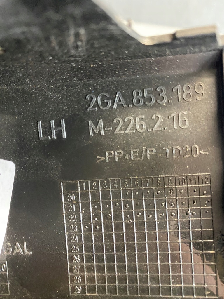 фото №4, Vw t-roc r-line lift 2021- решётка левая 2ga853189