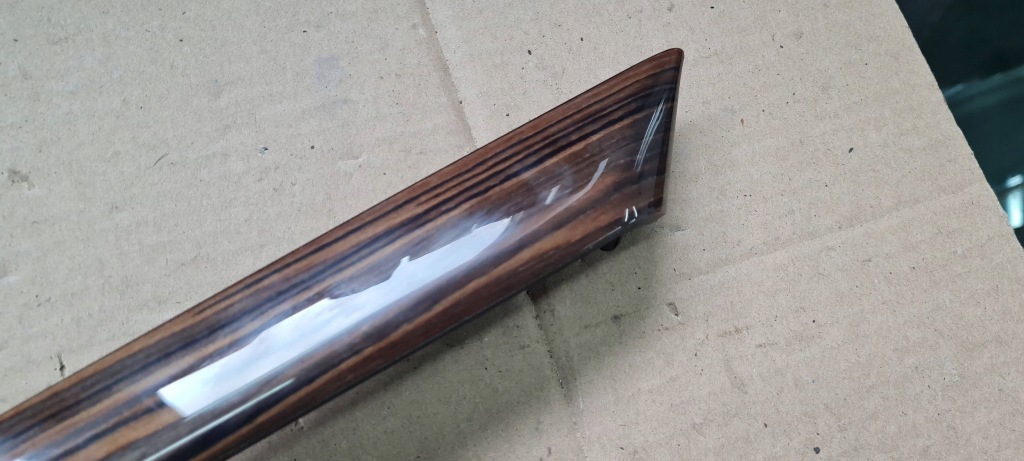 Maserati quattroporte vi молдинг декоративная  дверь левая левый задний  670015139 в Украине