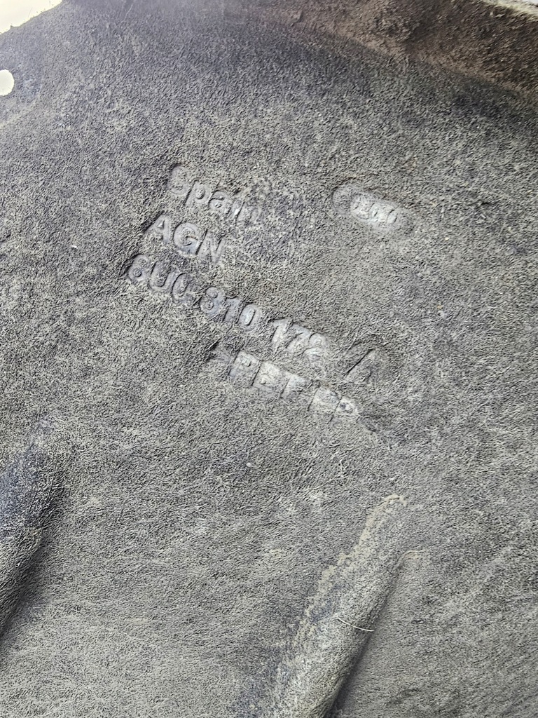 фото №7, Подкрылок правый задняя audi q3 8u 8u0810172a