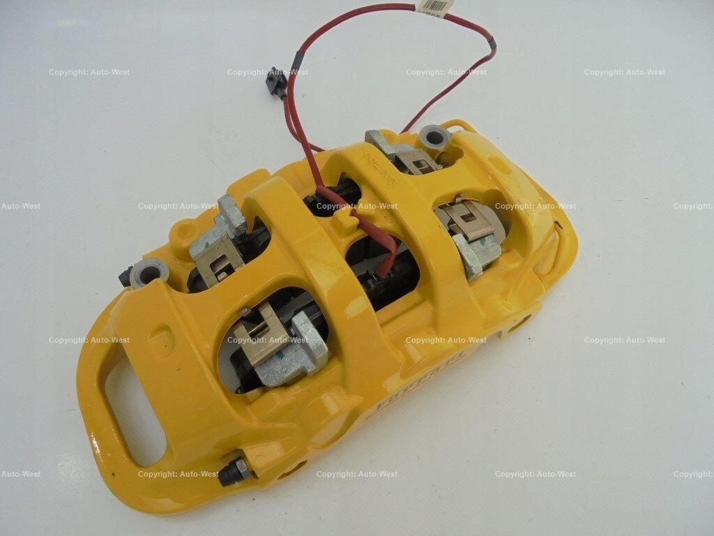 фото №5, Ferrari 488 суппорт тормозной левый перед с колодки