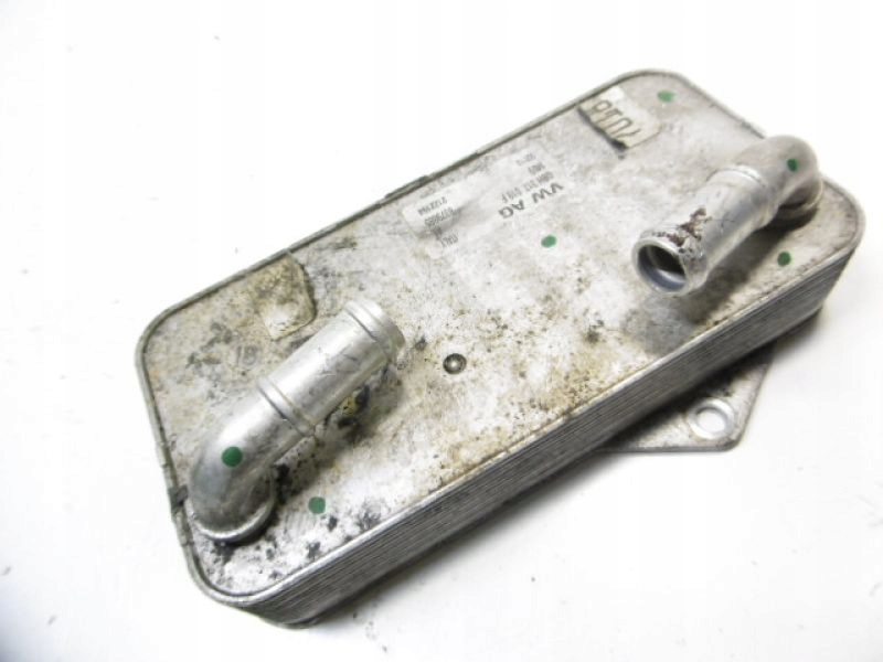 фото №1, Радиатор масла vw passat 15-