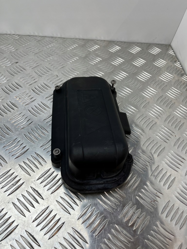 фото №7, Bmw f11 корпус коробка запобіжників 7555189