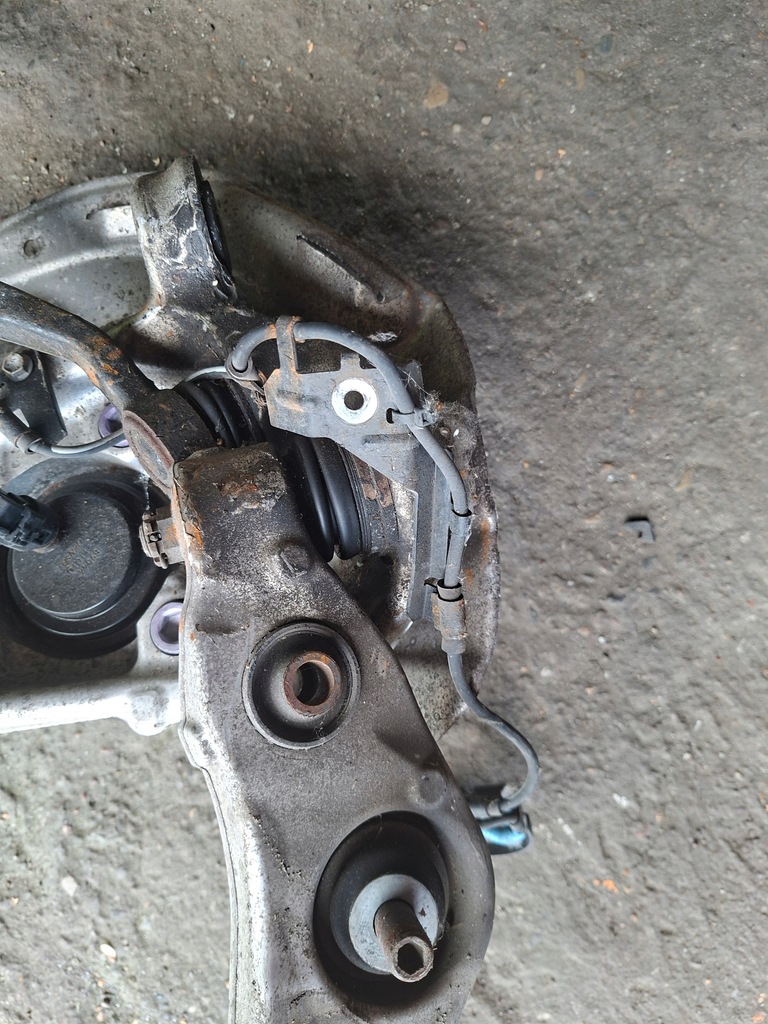 фото №8, Lexus lc500 3.5 hybrid ступиця поворотний кулак ліва перед підвіска