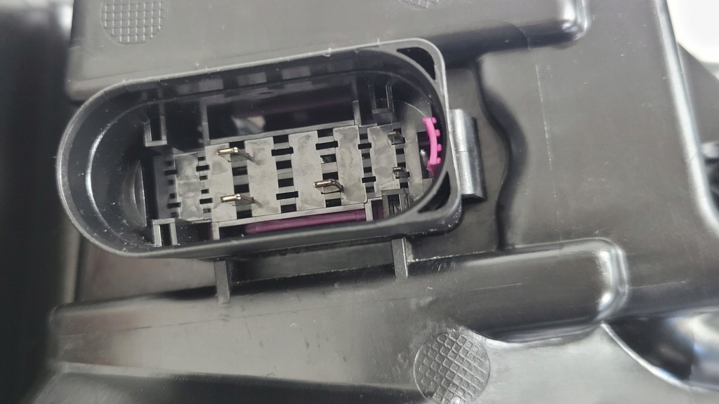 фото №14, Лампа ліва перед volvo xc40 2017- mid full led 32342524