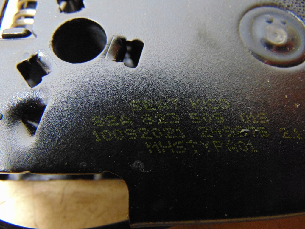 фото №9, Замок капот audi a1 новый оригинал 82a823509