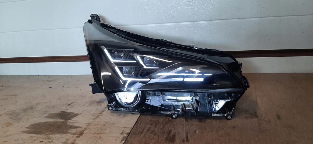 Купить Фара правый  передняя перед lexus nx200 nx300 рестайлинг  full led европа