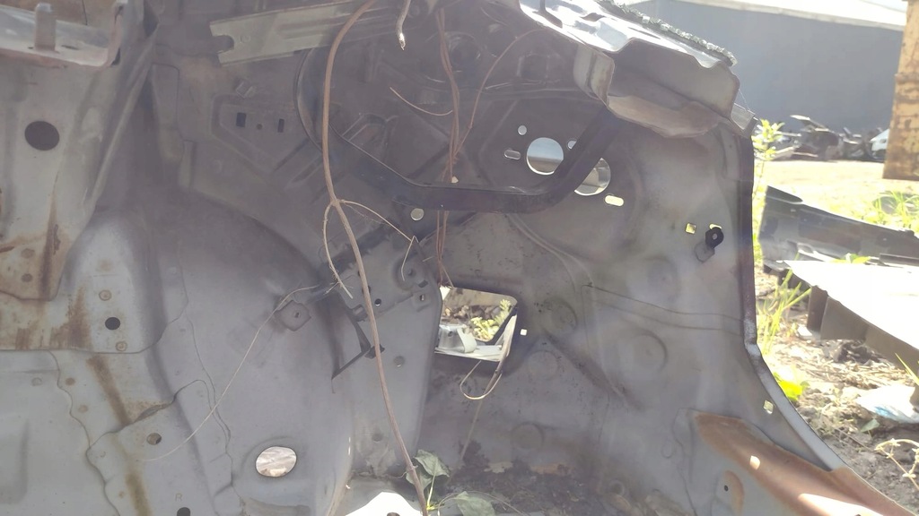 фото №11, Mazda 3 sedan чверть права задня блок двигуна поріг