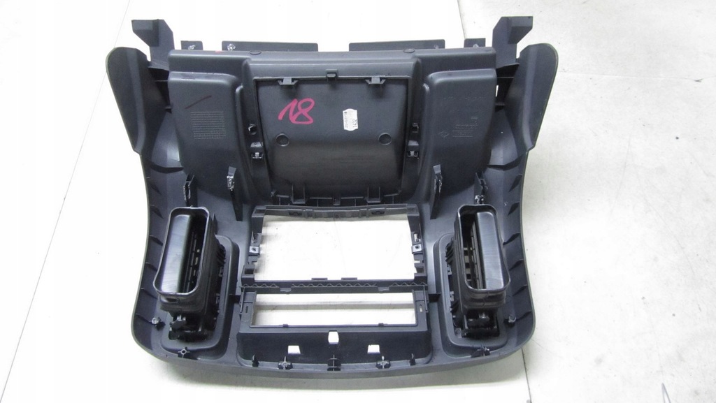 фото №3, Renault trafic lift рамка корпус радіо 10-14