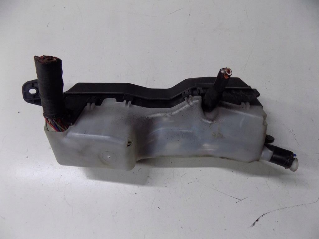 фото №5, Corolla verso ii коробка корпус предохранителей