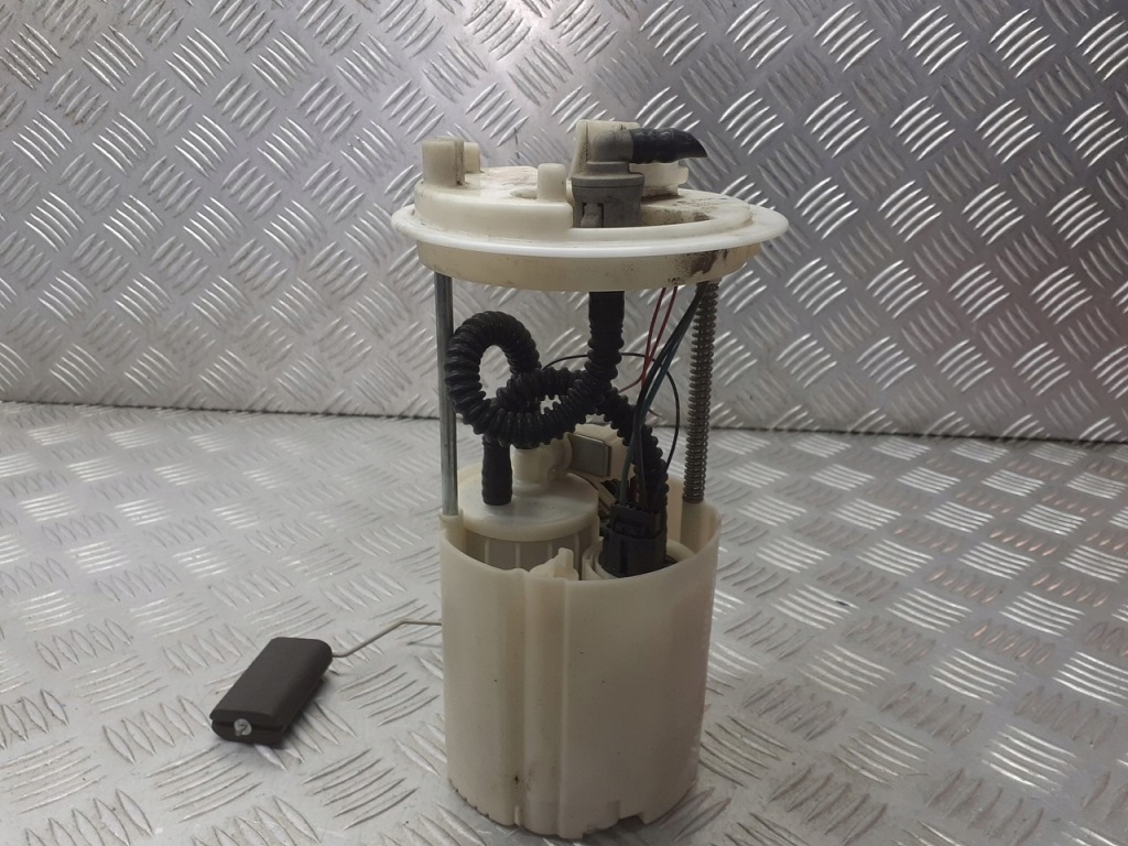 фото №1, Насос топлива поплавок fiat stilo 1.6 0580314010