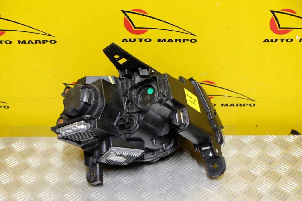 Купити Jeep grand cherokee рестайлінг  2017- фара фара ксенон led некерована l америка