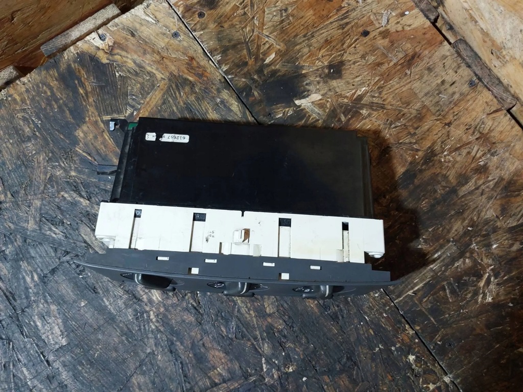 фото №12, Панель обдув кондиционера volvo v40 s40 612657