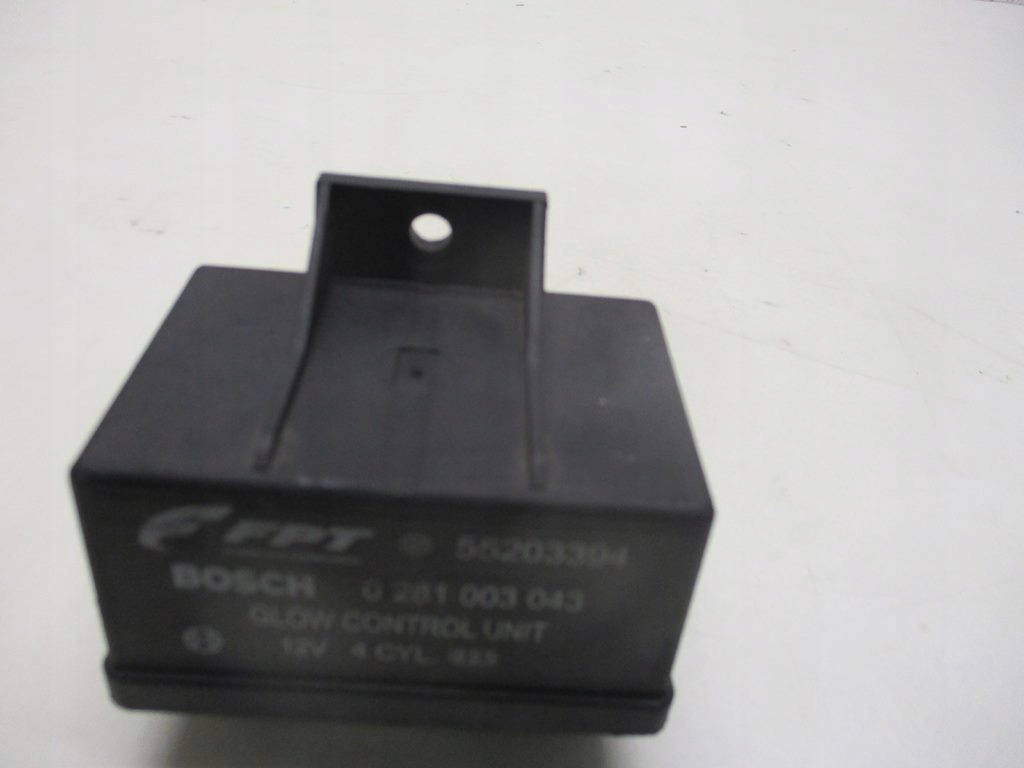 Реле свічка розжарювання romeo giulietta 1.6 jtdm Зі Шроту