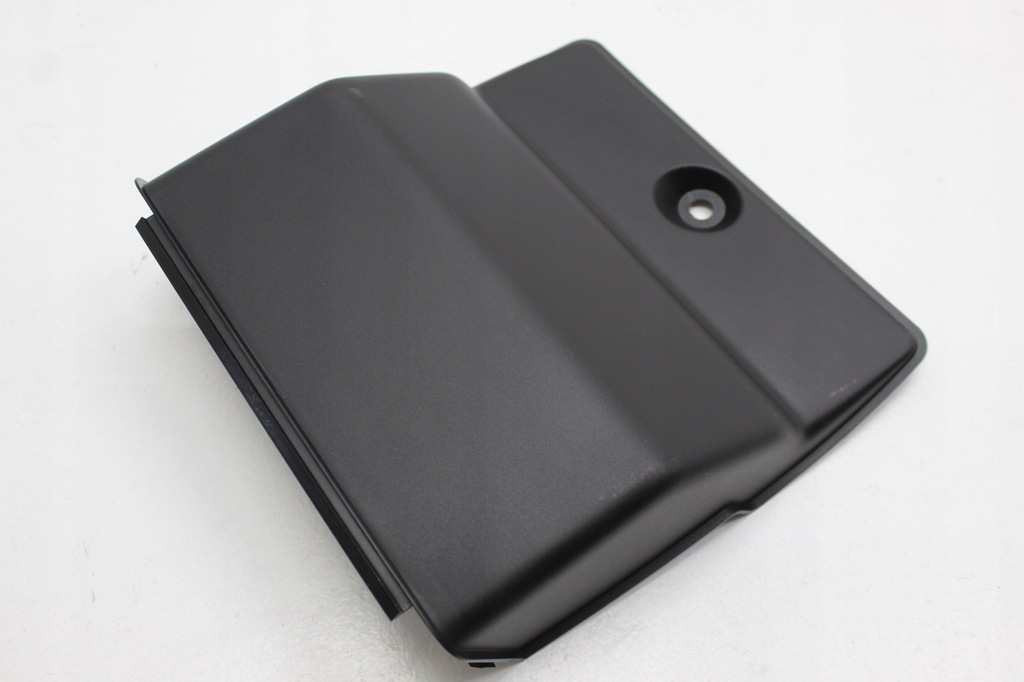 фото №1, Audi a8 d4 защита заглушка 4h0863688b