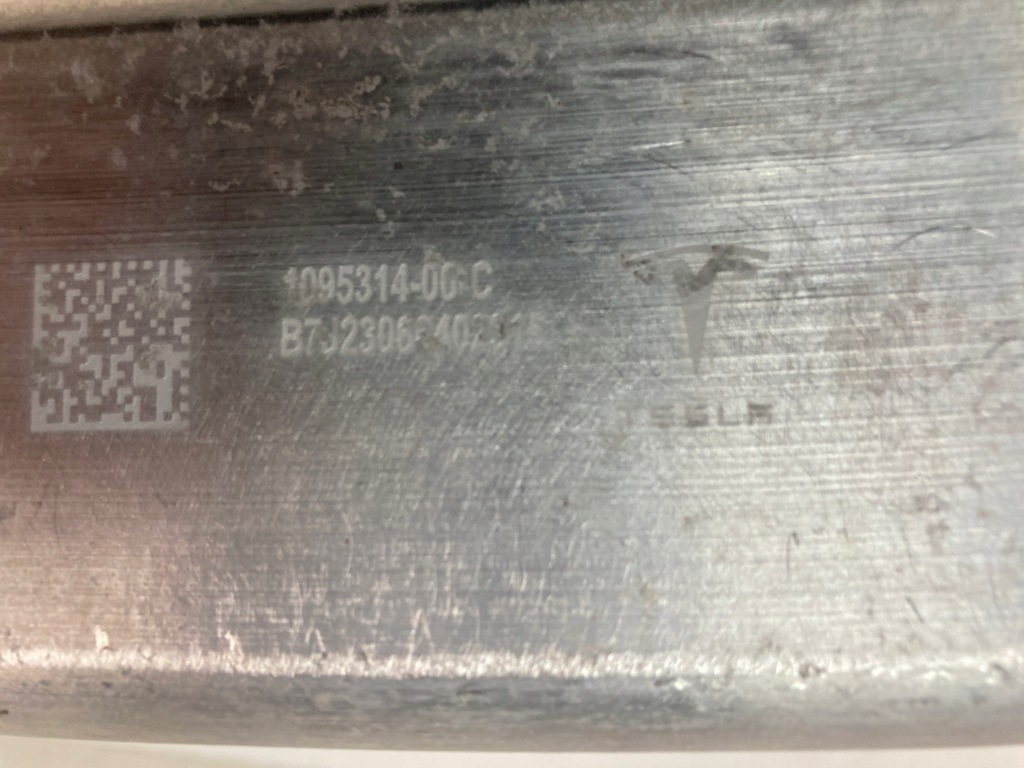 фото №8, Балка бампера заднего задняя tesla 3 iii 1095314-00-c