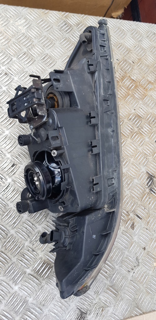 Bmw e39 фара левая перед ксенон Киев