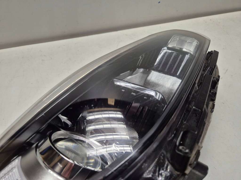 фото №13, Фара лампа правый перед hyundai i30 iii 17- 92102-g4060