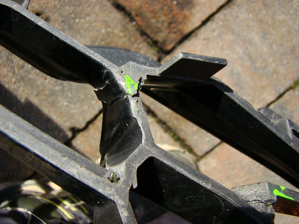 фото №8, Chevrolet camaro ss решётка радиатора решётка радиатора решётка оригинальная