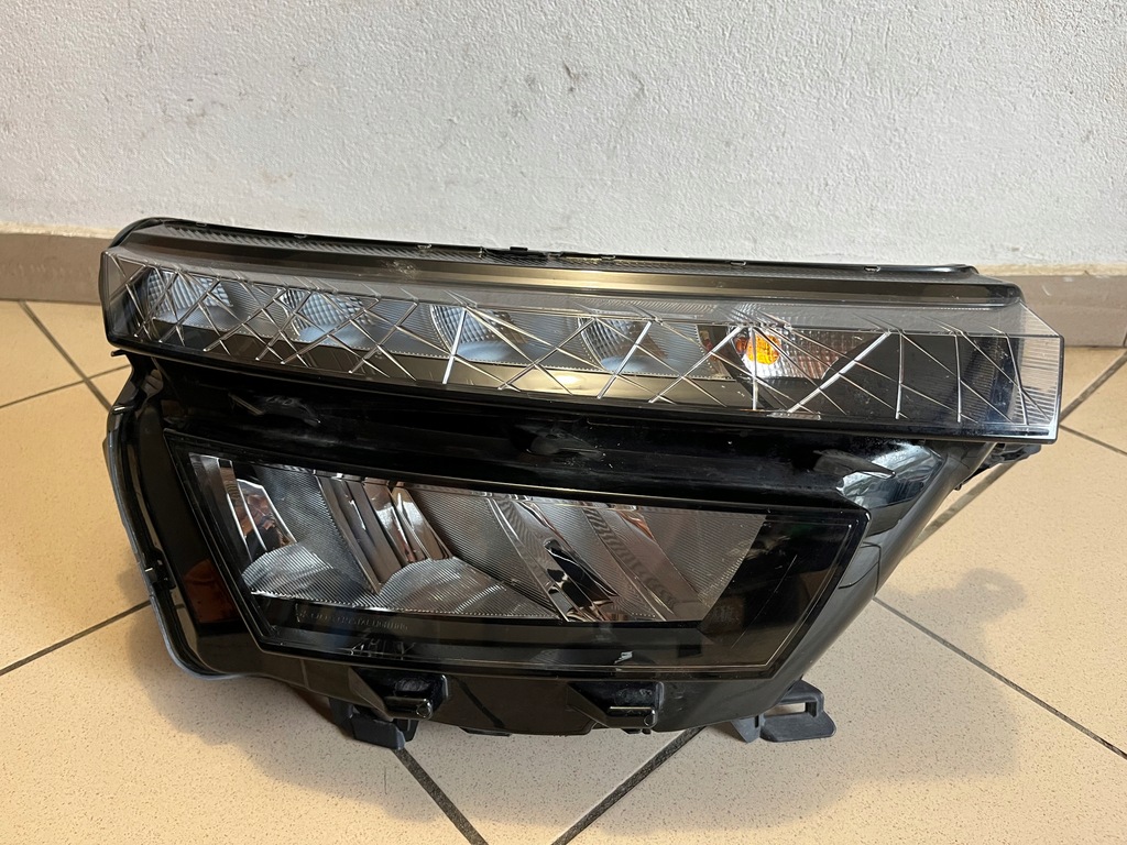 фото №1, Skoda kamiq full led лампа передня перед права