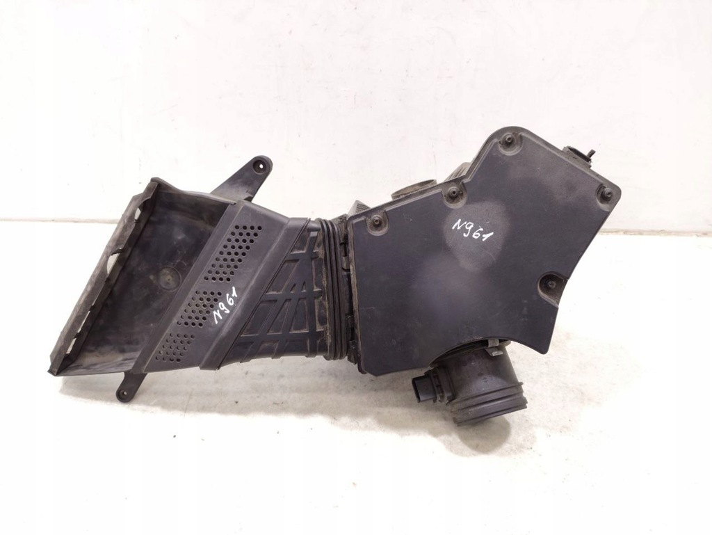 фото №5, Audi a5 8t 8f 2010 корпус фильтров воздуха