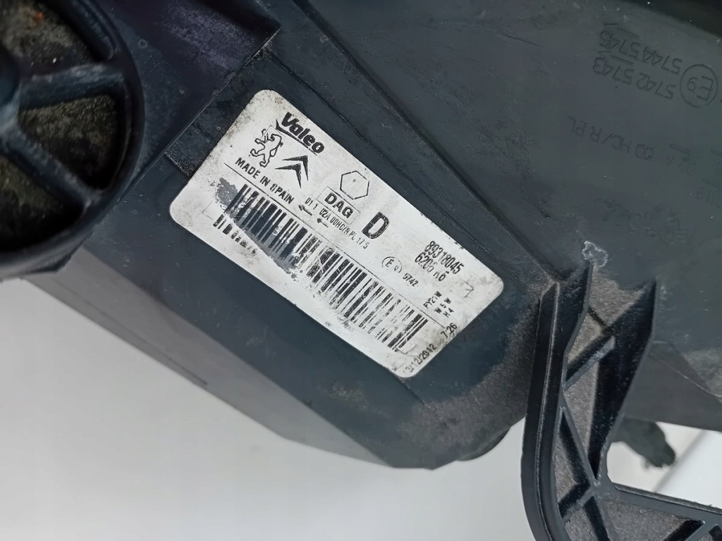 фото №8, Лампа перед права citroen berlingo ii 89318045 6206k6