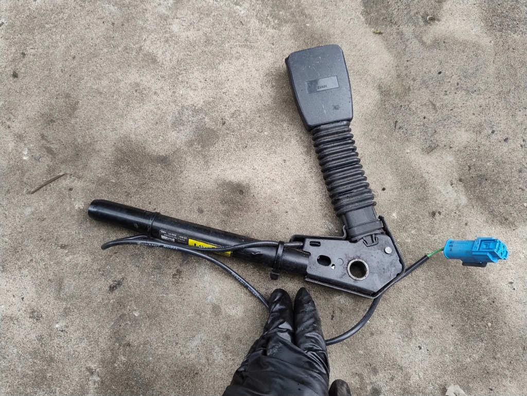 Купить Натяжитель поперечина левый перед mini one r50 2001-2004 531084300