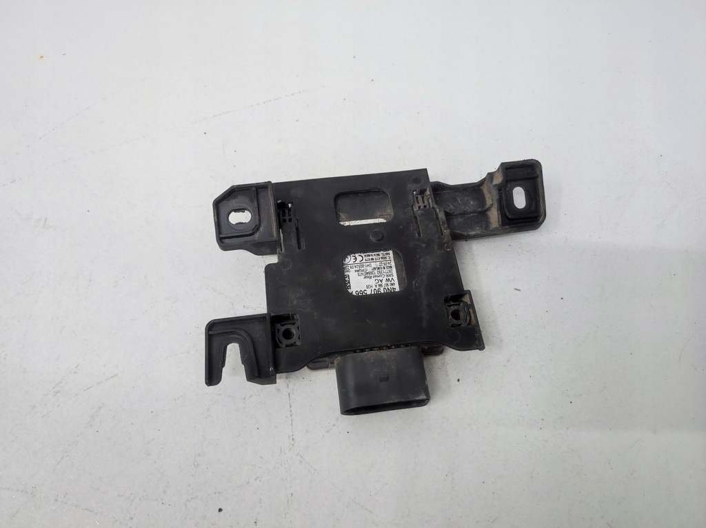 фото №4, Радар датчик асистент поперечина руху правий задня audi rs6 a6 c8 kombi