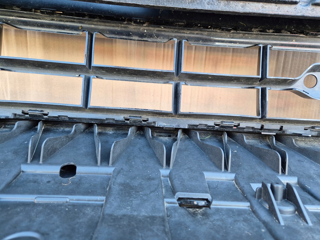 фото №12, Volvo xc60 ii r-design 17-21r . бампер перед a681