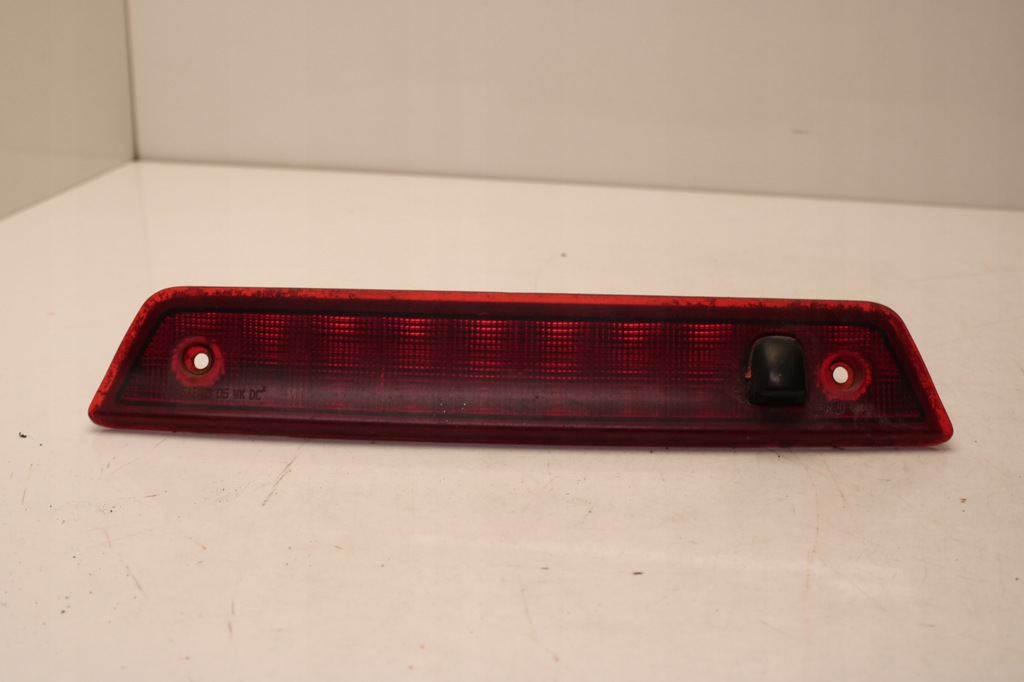 фото №1, Jeep cherokee iii wk 04r- лампа третий свет стоп стоп-сигнал