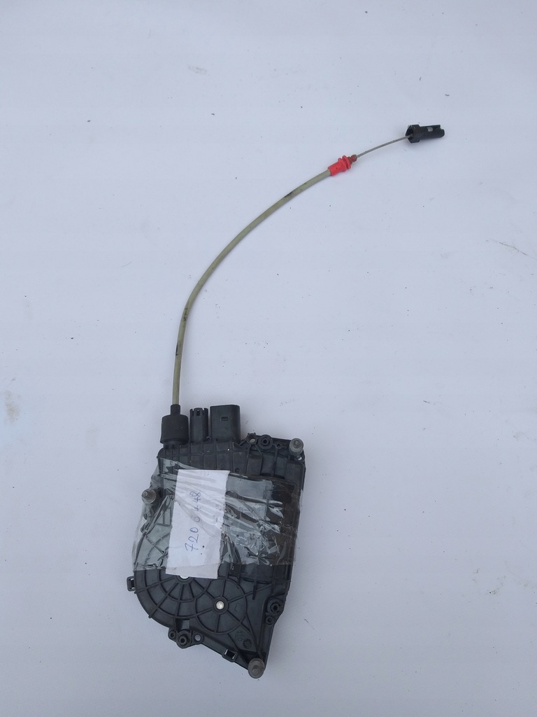 фото №1, Правое передние доводчик bmw 7 f01 f02 7206448