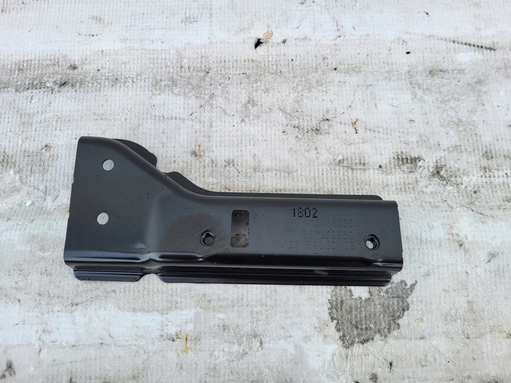 Купити Кронштейн кронштейн шторка праве opel crossland