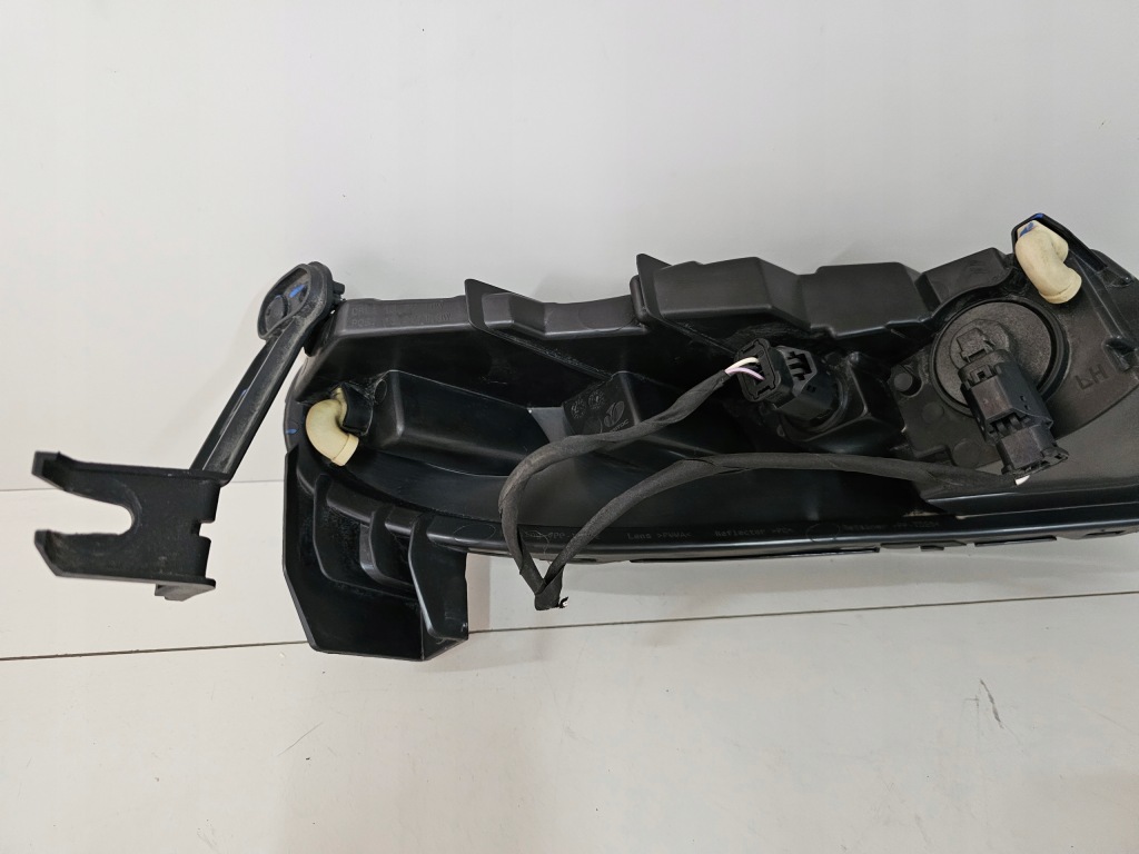 фото №9, Лампа передняя левая левый перед led citroen c3 aircross europa