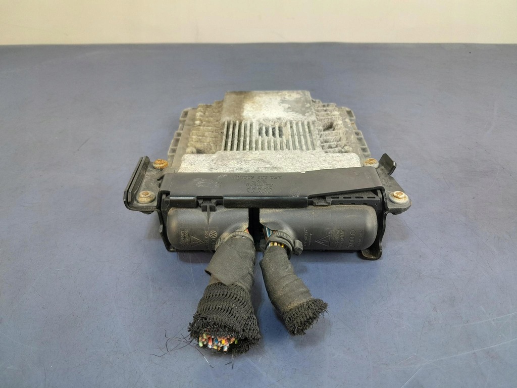 фото №4, Audi a8 d3 lift 3.2 fsi бортовий комп'ютер блок керування двигуна