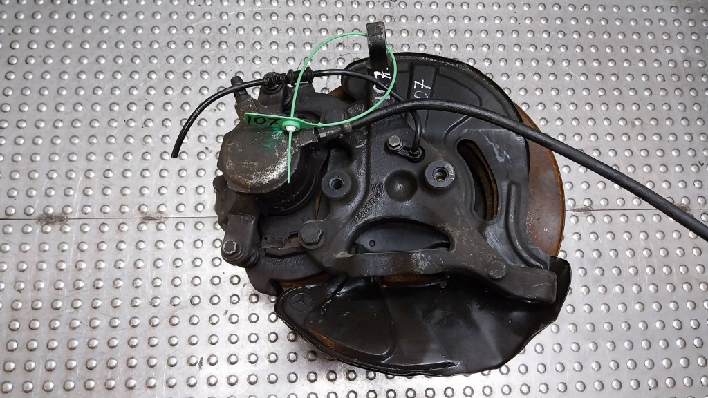 фото №3, Поворотний кулак ступиця супорт лівий перед 20900 mercedes w203 w209 slk r171 2.2cdi